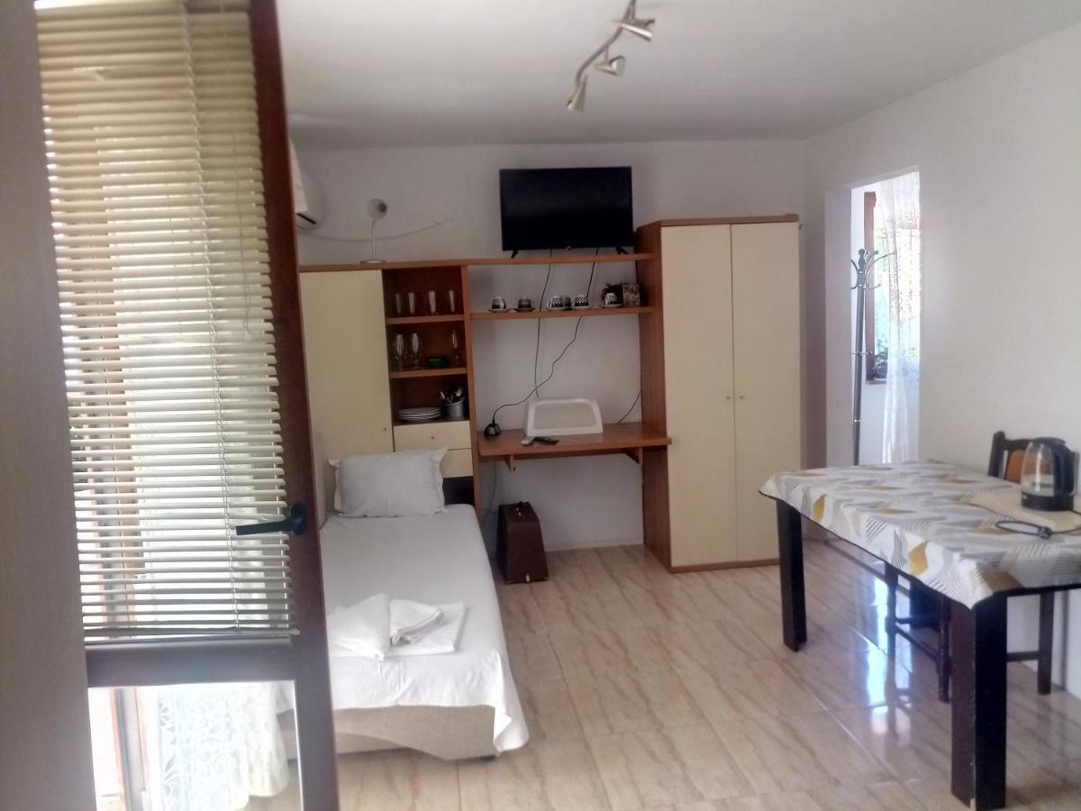 Farlalievi Guest House Sozopol Luaran gambar