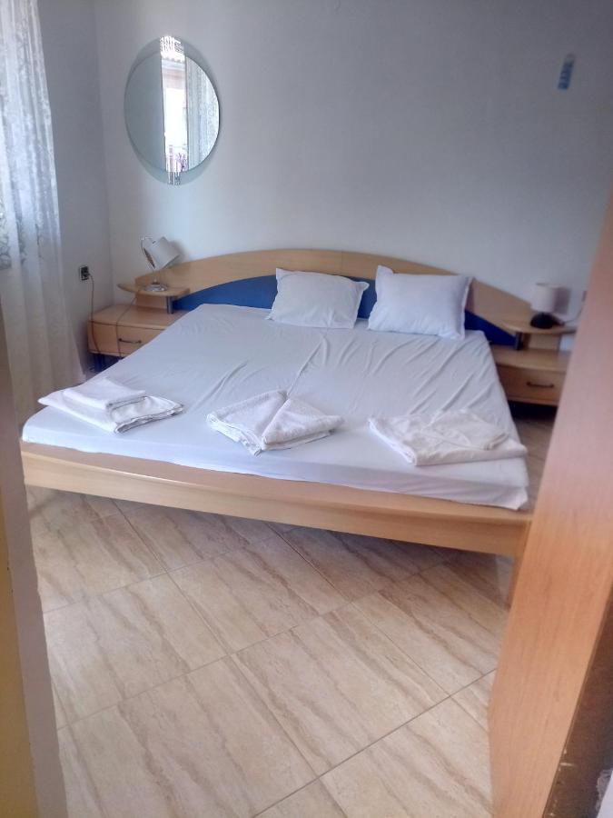 Farlalievi Guest House Sozopol Luaran gambar